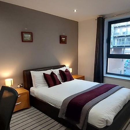שפילד City Apartment In Great Location With A Balcony & Parking Possible - West One מראה חיצוני תמונה